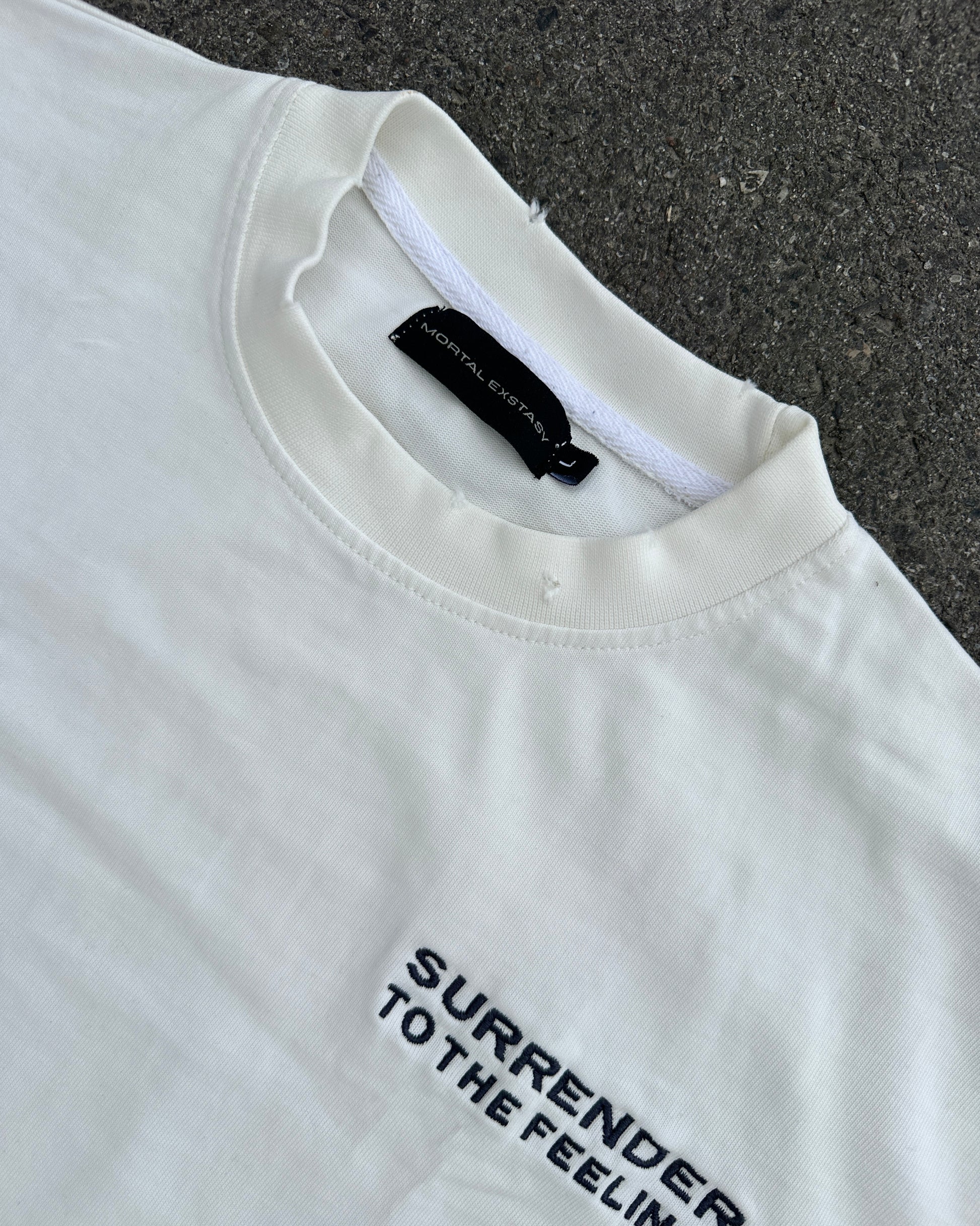 SURRENDER DISTRESSED TEE