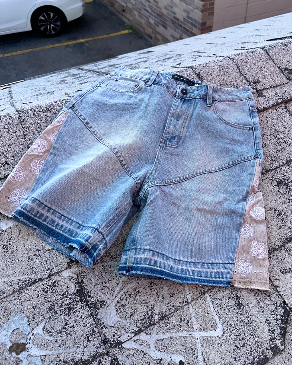MORTAL FLOWER DENIM SHORTS